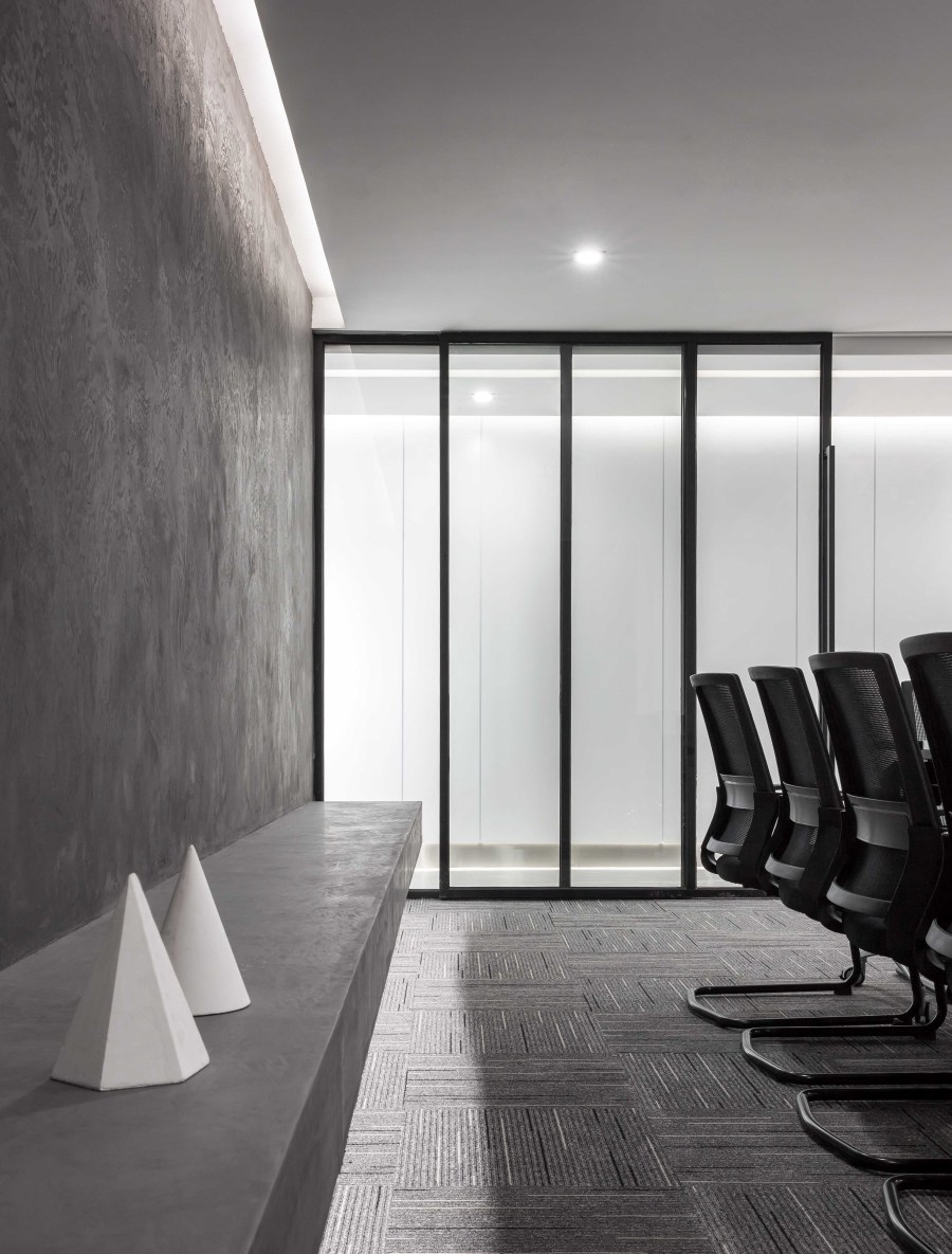 騰邦國(guó)際外企辦公室裝修效果圖