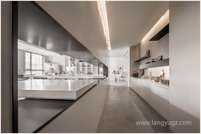 北歐極簡辦公室過道裝修效果圖