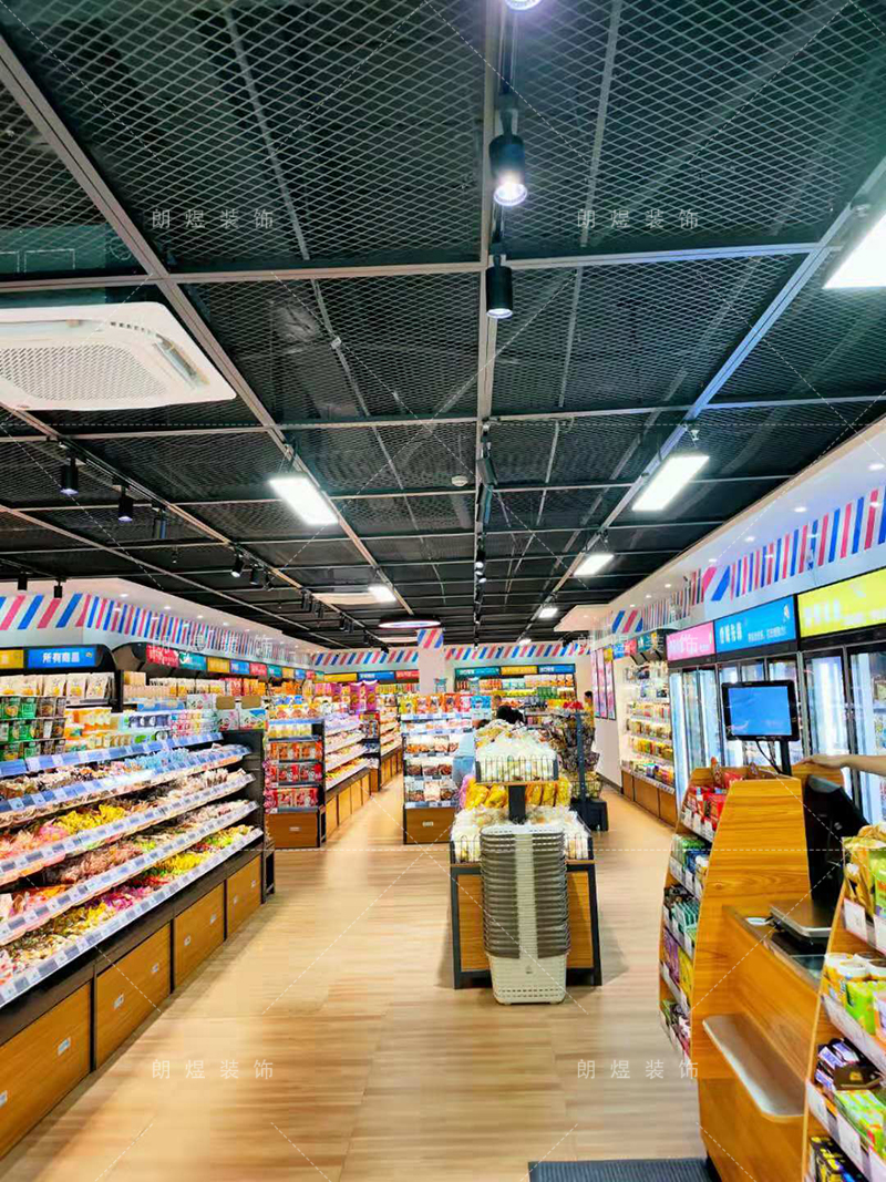 零食店鋪裝修完工現(xiàn)場(chǎng)實(shí)景圖